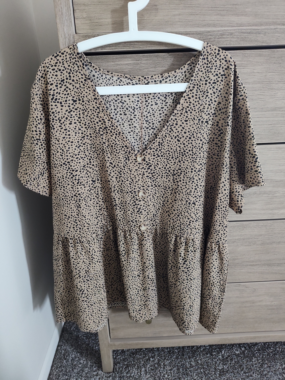 Women’s Tan Leopard Print V-Neck Button Peplum Top